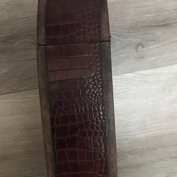 Black Friday Sale! $7 or 3 for $15.00.
Leather Wine Bottle Holder - Picture 3 of 6